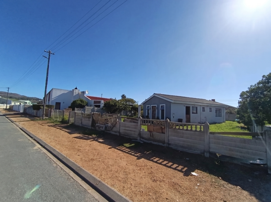 2 Bedroom Property for Sale in Bredasdorp Western Cape